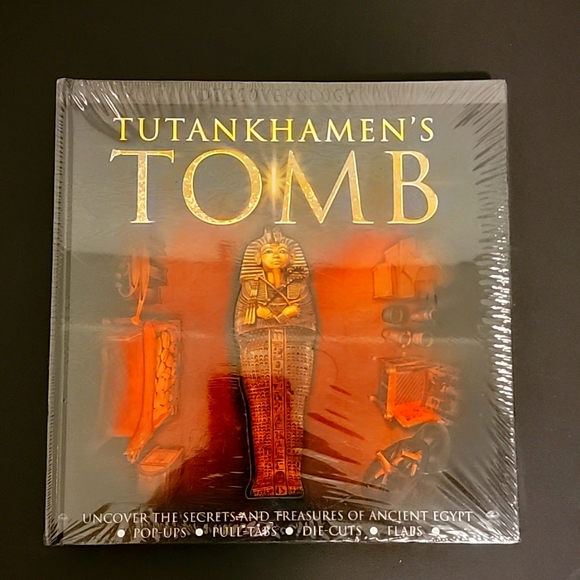 New Sealed 3D Pop up Tutankhamen's Tomb Book 📖 ✨️Interactive - Picture 1 of 15